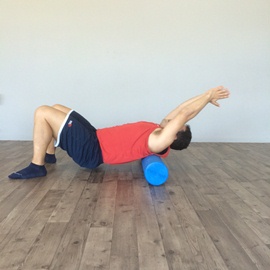 Automasaje Longitudinal Columna Torácica Con Foam Roller, paso 20