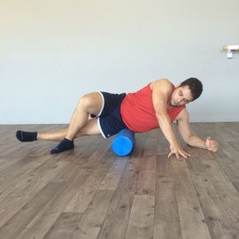 Automasaje Lateral Cadera Con Foam Roller, paso 9