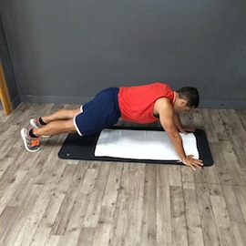 Plancha Frontal Rodilla Al Codo, paso 1