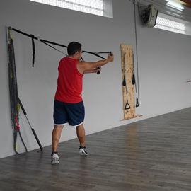 Rotación De Tronco Con Trx, paso 26