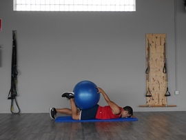 Flexión De Rodilla Sobre Fitball, paso 10