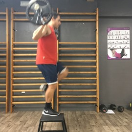 Escalón Con Barra, paso 10