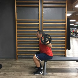 Sentadilla Saltando Desde Sentad@ En Banco Con Barra, paso 16