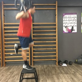 Escalón Con Barra Saltando, paso 7