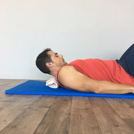 Flexión De Cuello Forzada, paso 9