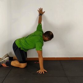 Estiramiento Pectoral Pared, paso 40