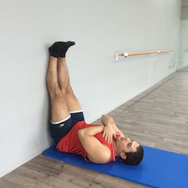 Flexión Tronco Con Estiramiento Cadena Posterior, paso 2