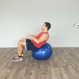 Estiramiento  Anterior Del Tronco En Balón Fitness, paso 3