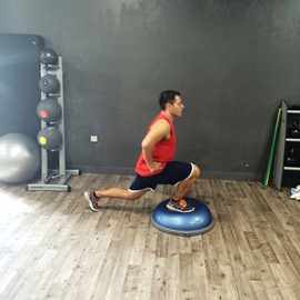 Zancada (Lunge) Sobre Bosu, paso 7