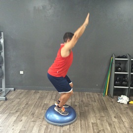 Sentadilla Completa Sobre Bosu, paso 12
