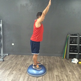 Sentadilla Completa Sobre Bosu, paso 15