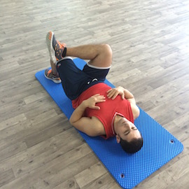 Estiramiento Cadera Posterior Decúbito Supino, paso 4